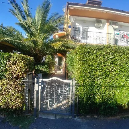 Terra Mare Apartment *